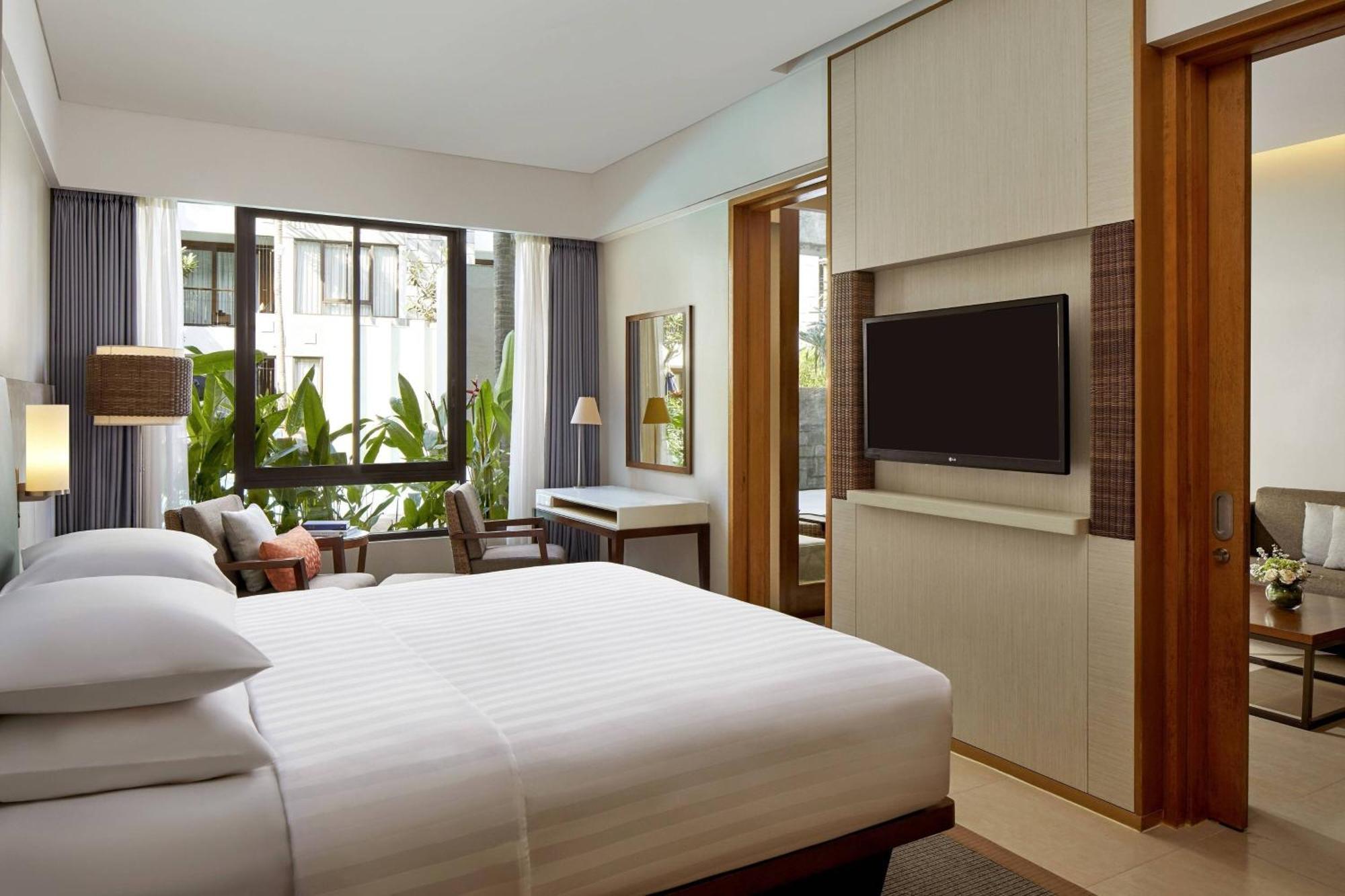 Courtyard By Marriott Bali Seminyak Resort מראה חיצוני תמונה Deluxe Room
