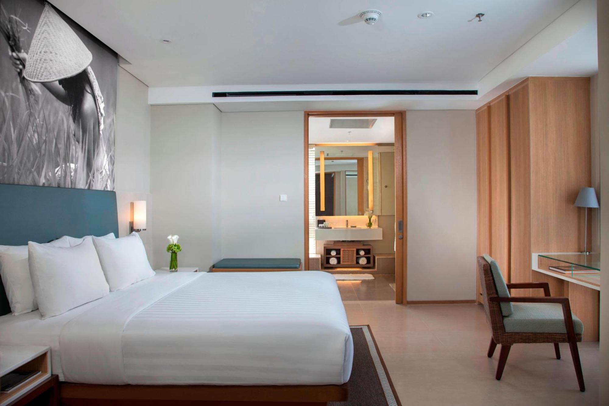Courtyard By Marriott Bali Seminyak Resort מראה חיצוני תמונה Deluxe Room