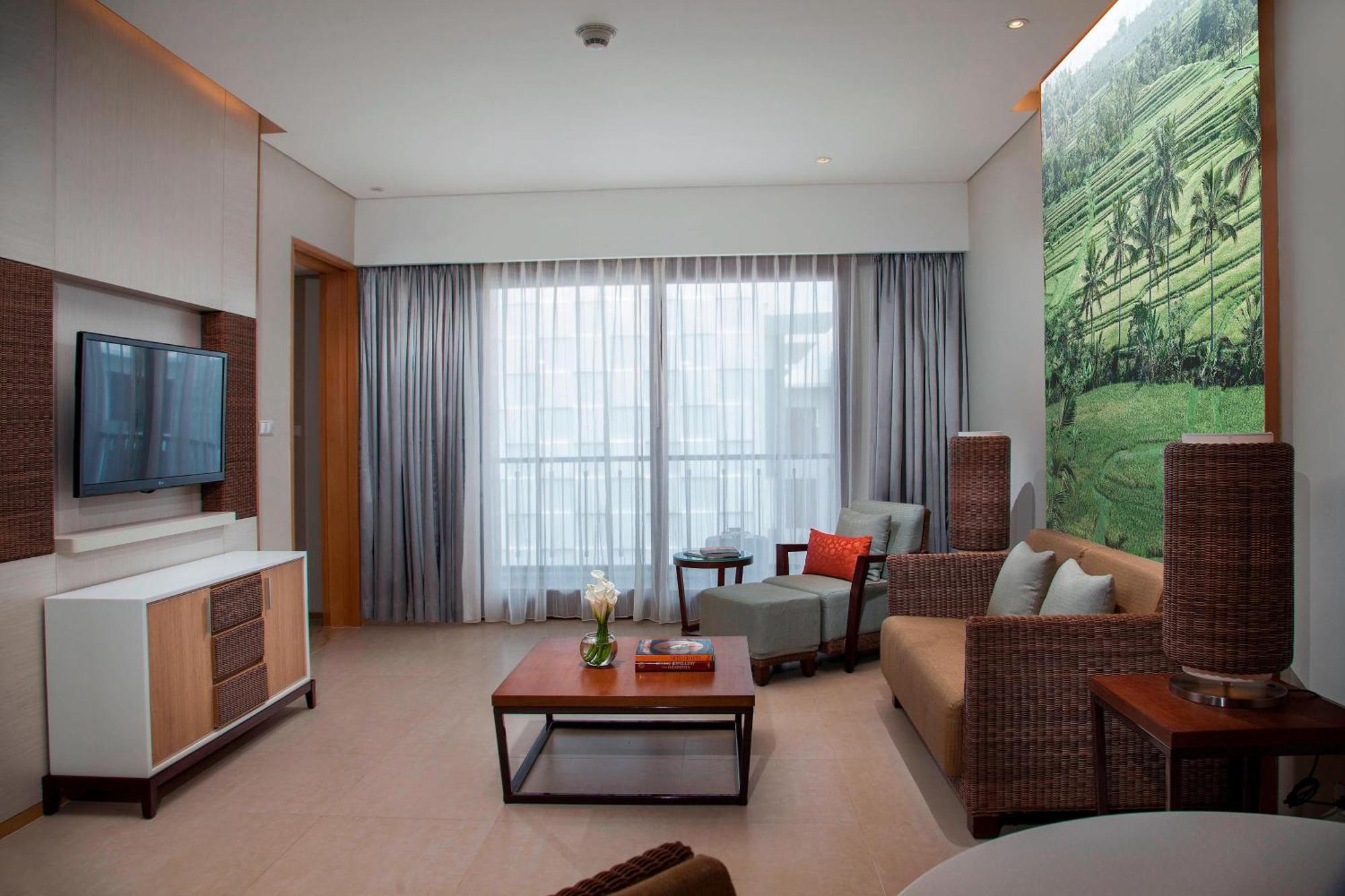 Courtyard By Marriott Bali Seminyak Resort מראה חיצוני תמונה Living room