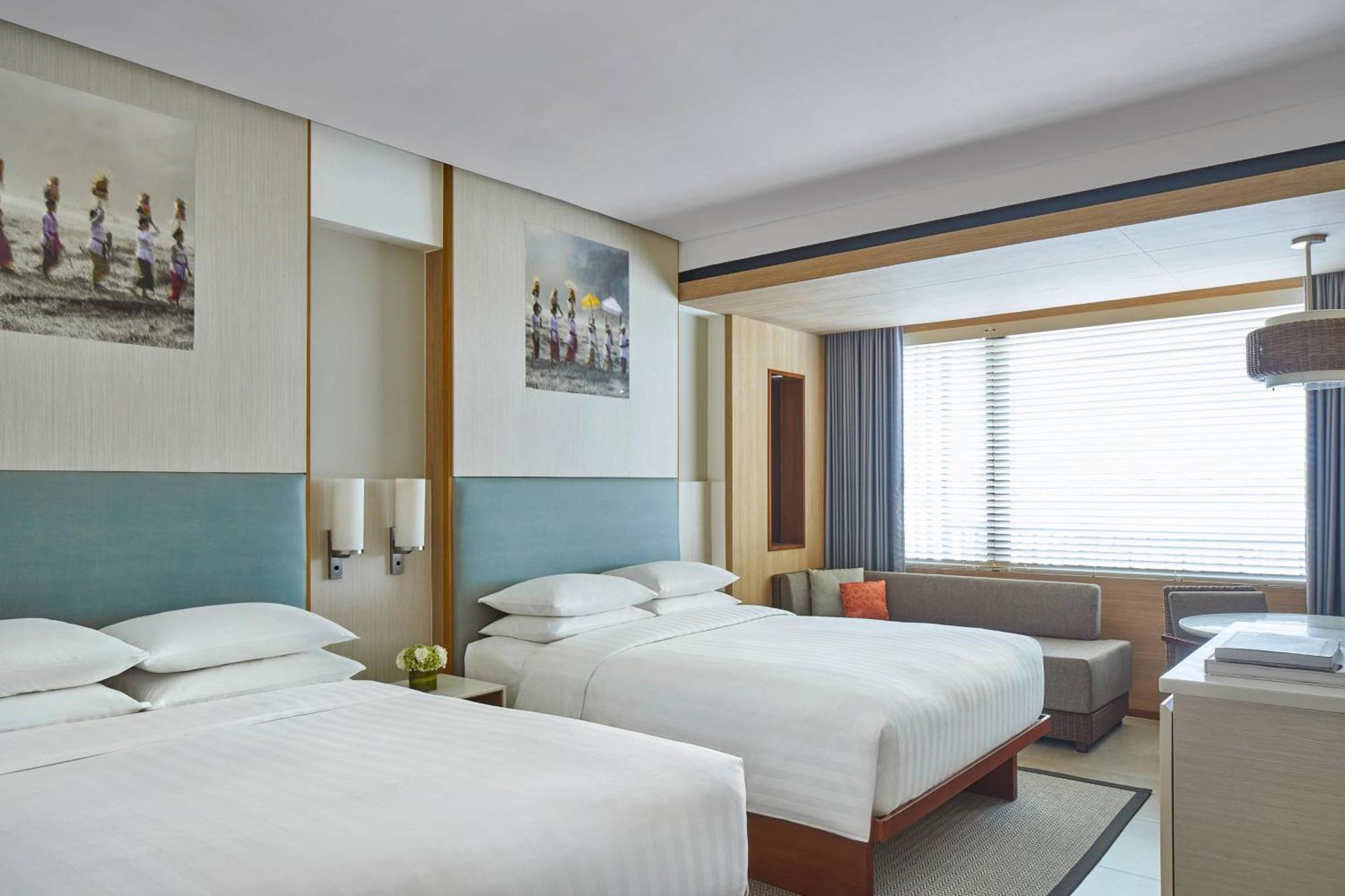 Courtyard By Marriott Bali Seminyak Resort מראה חיצוני תמונה A room at the hotel