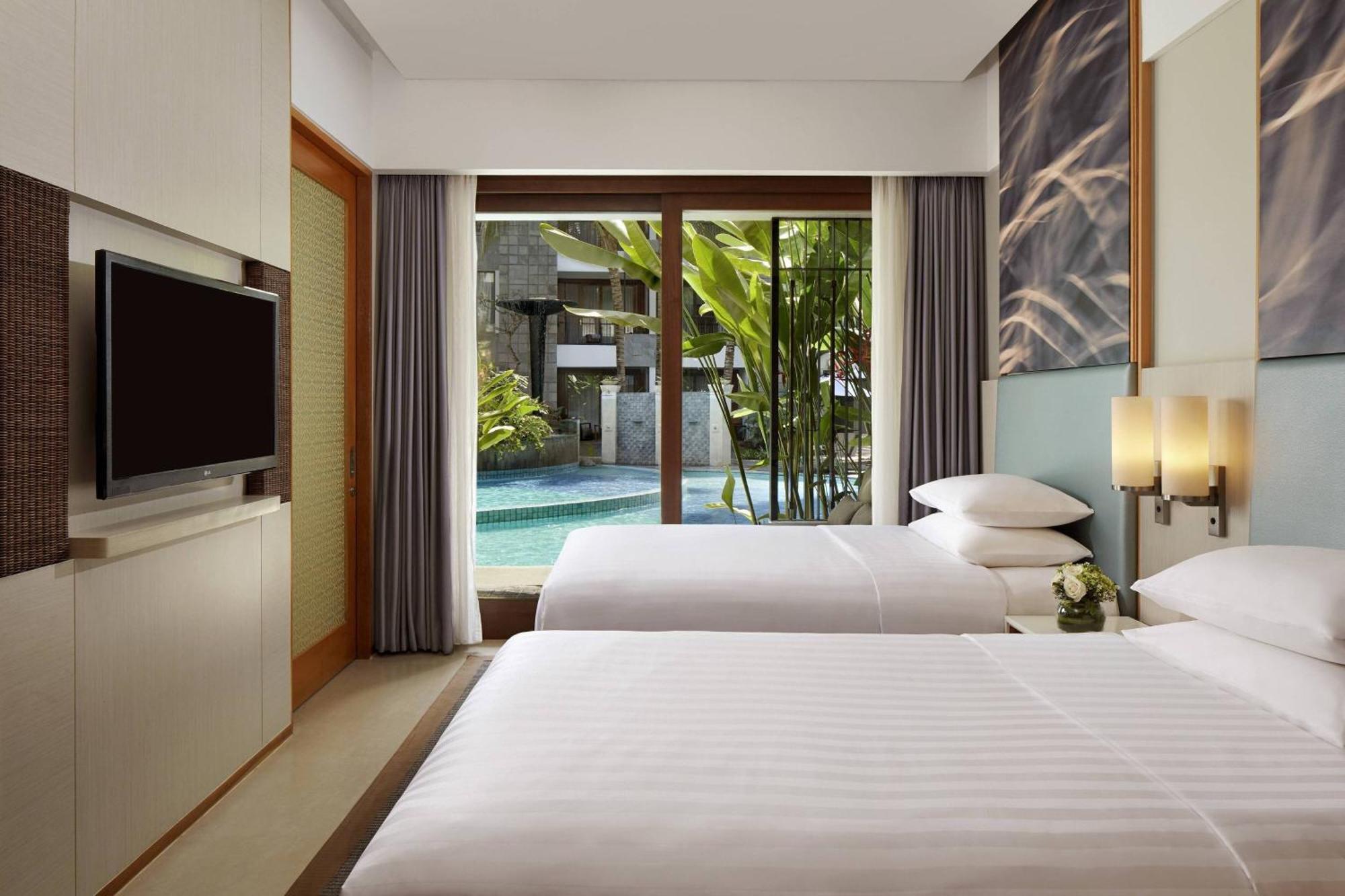 Courtyard By Marriott Bali Seminyak Resort מראה חיצוני תמונה