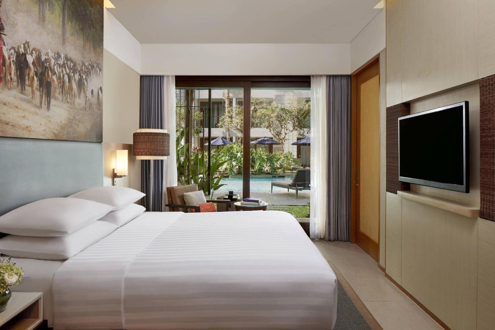 Courtyard By Marriott Bali Seminyak Resort מראה חיצוני תמונה Deluxe Pool Access